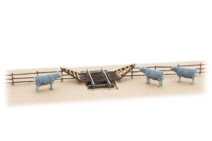 Cattle Guard and Fence - Kit -- Guard and 36′ of Fencing, N, Micro Trains Line 49945040