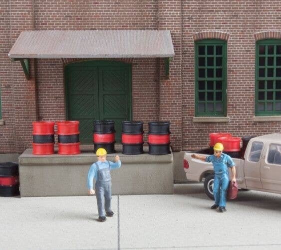 Oil Drums pkg(24) -- Kit, HO, Walthers SceneMaster 4152