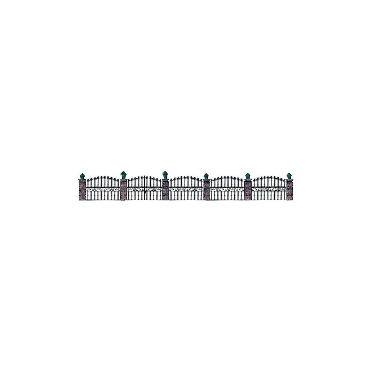 Wrought Iron Fence - Kit -- 25-1/2′ 65cm, HO, Walthers Cornerstone 550