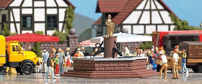 Marketplace Fountain - Kit -- 3-1/16 x 3-1/16 x 1-13/16′ 7.8 x 7.8 x 4.6cm, HO, Busch Gmbh & Co Kg 7728