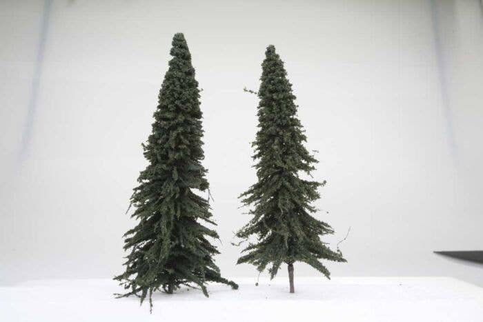 Pine Trees -- 7′ 17.8cm pkg(5), All Scales, Grand Central Scenery T2