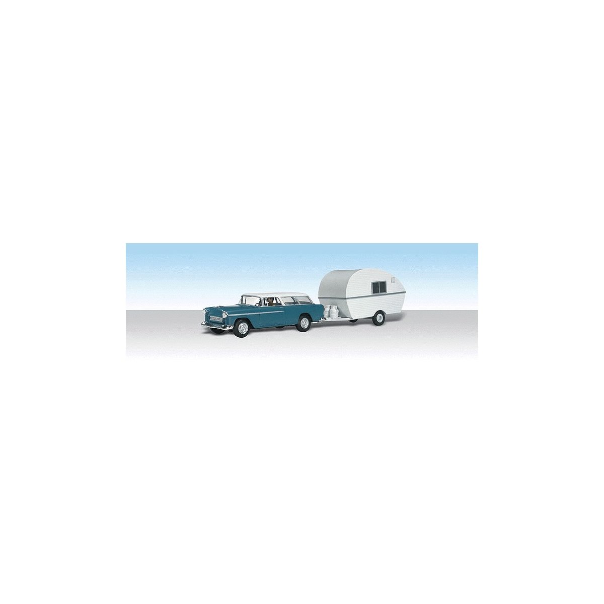 AutoScenes(TM) - Assembled -- Thompson`s Travelin` Trailer, HO, Woodland Scenics 5532