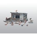 Scenic Details(R) -- Chicken Coop - Kit - 2-1/2 x 1′ 6.4 x 2.5cm, HO, Woodland Scenics 215