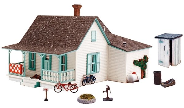 Country Cottage - Landmark Structures(R) -- Kit - 2-1/32 x 2-29/32′ 5.1 x 7.4cm, N, Woodland Scenics 5206