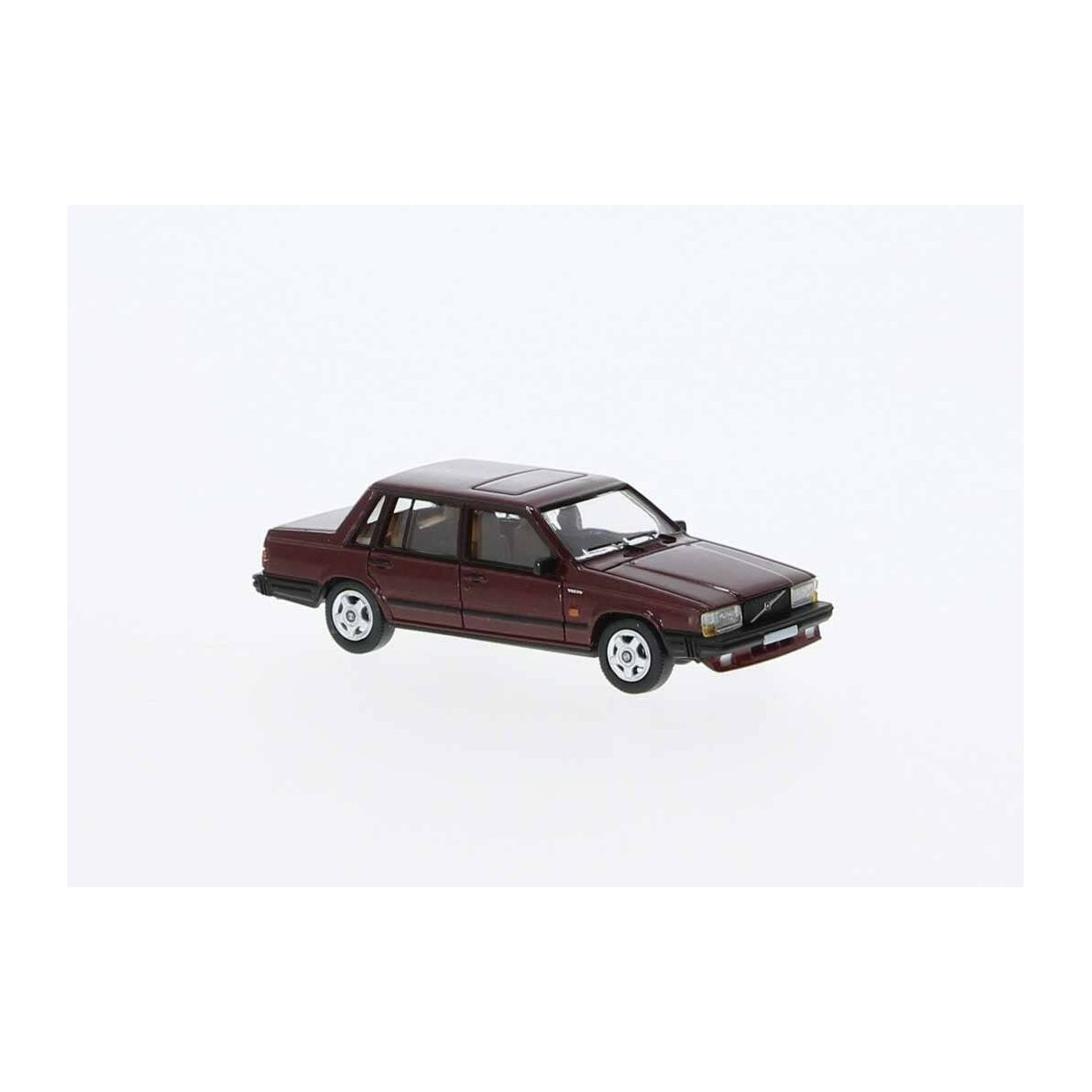 1984 Volvo 740 Sedan - Assembled -- Metallic Red, HO, Brekina Automodelle PCX870663