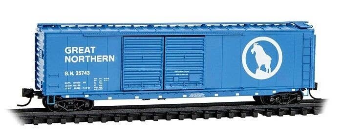 50′ Double-Door Boxcar - Ready to Run -- Great Northern 35743 (Big Sky Blue, white), N, Micro Trains Line 3400490