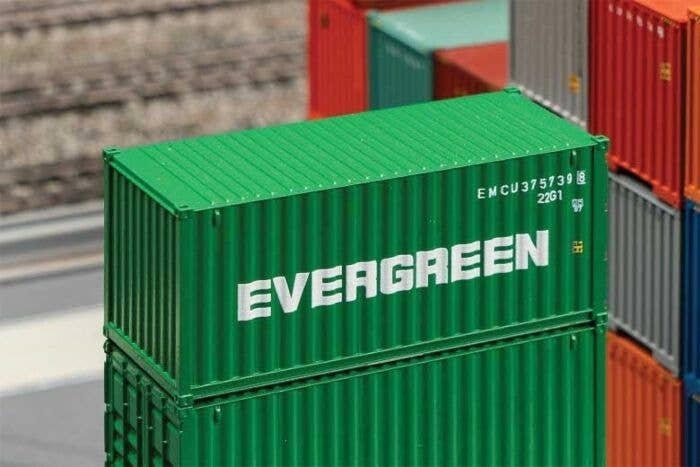 20′ Corrugated Container - Assembled -- Evergreen (green, white), HO, Faller Gmbh 182004