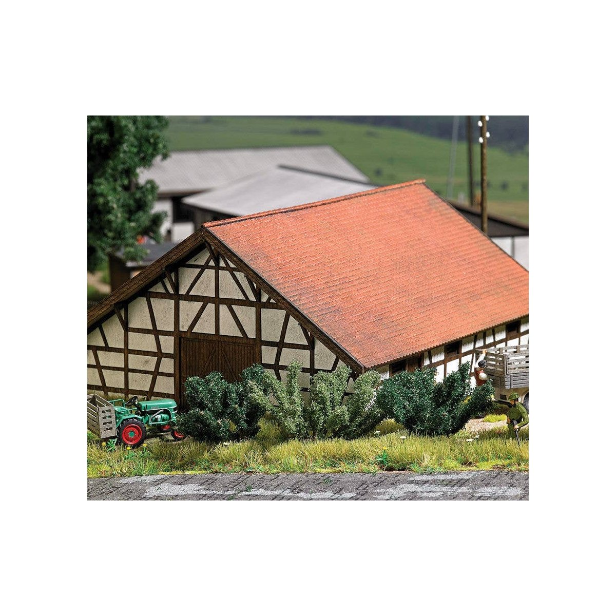 Summer Bushes - Assembled -- 1-3/8′ 3.5cm pkg(5), ALL, Busch Gmbh & Co Kg 6061