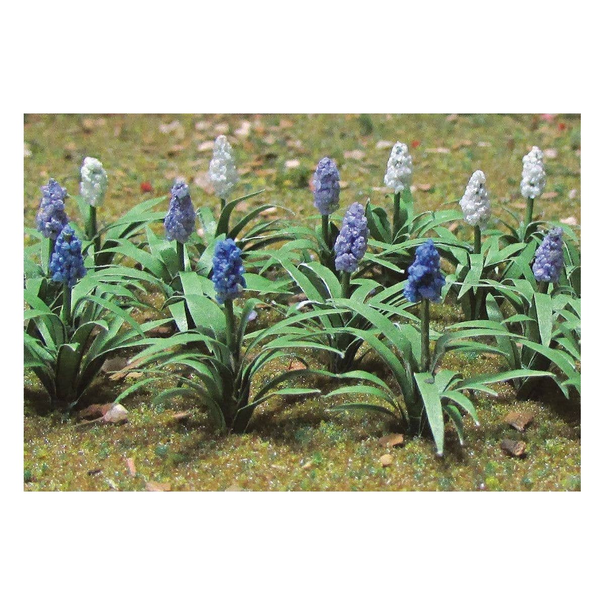 Grape Hyacinth (Muscari) pkg(32), HO, JTT Miniature Tree 95598