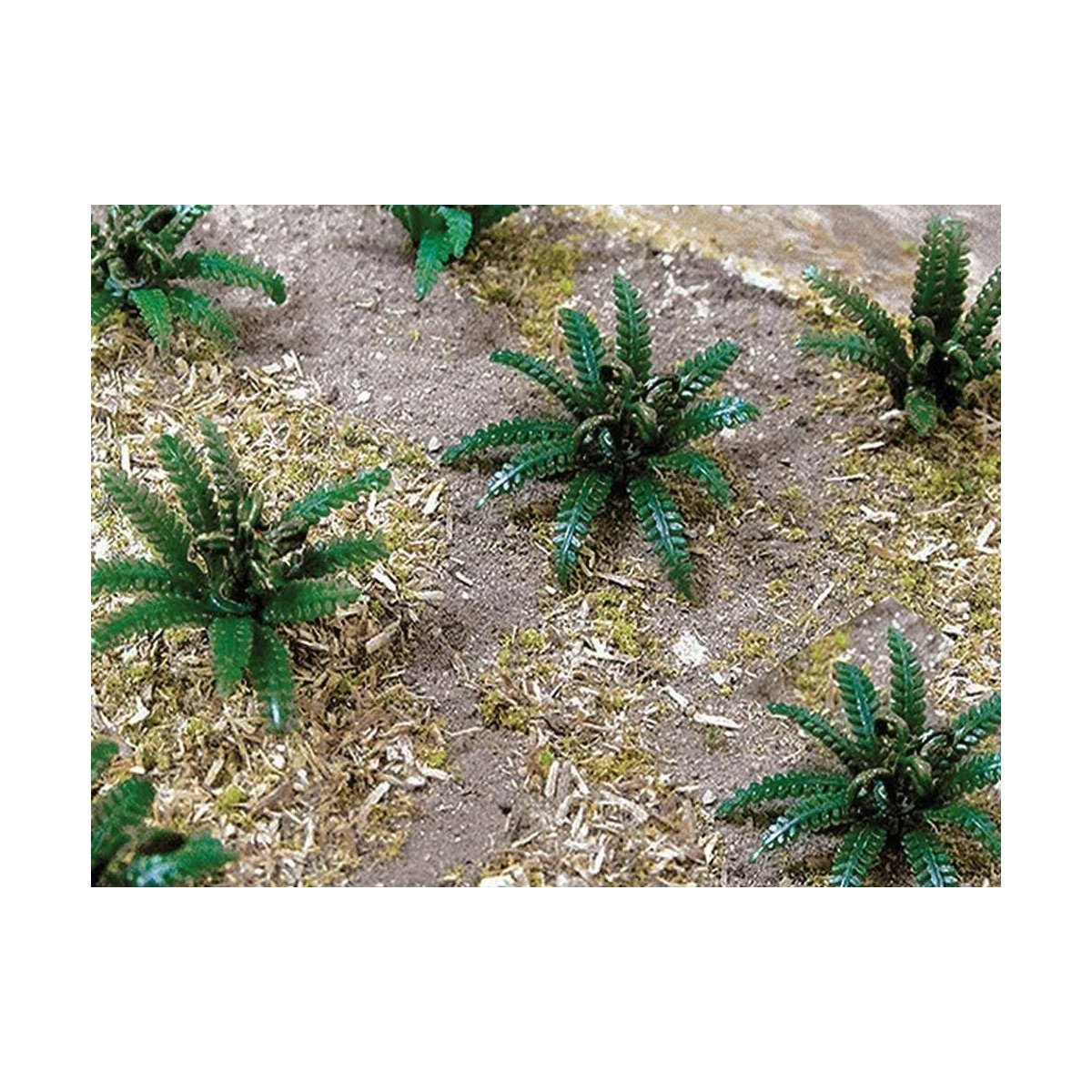 Ferns -- 5/8′ Wide pkg(12), HO, Bachmann Industries 32511