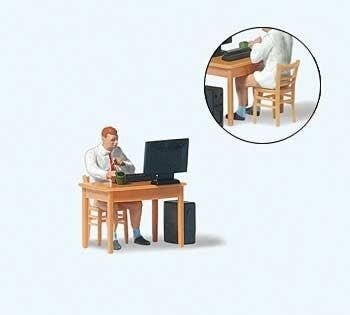 Home Office Individual Figure -- With Chair, Desk and Computer, HO, Preiser Kg 28250