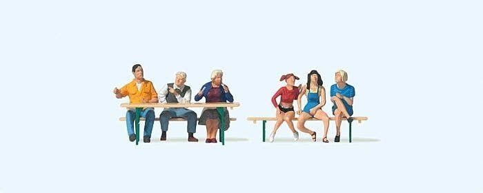 Wine Festival Goers with Picnic Table -- Set 2 pkg(6), HO, Preiser Kg 10783