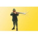 Hunter Firing Rifle w/Illuminated Gun Blast -- 14-16 Volt AC or DC, HO, Viessmann Modellspielwaren 1529