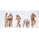 Emergency - Modern German Firefighters - Unpainted Figure Set -- Putting out Fire (Handling Hose Line, HO, Preiser Kg 10485