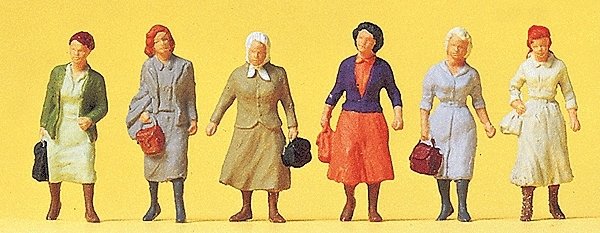 Passengers -- Female Commuters on Way to Train pkg(6), HO, Preiser Kg 14085