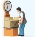 Despatch - Parcel Handler Individual Figure, HO, Preiser Kg 28244