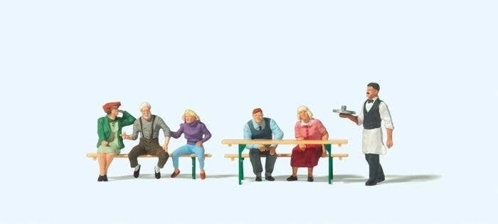 Wine Festival Goers with Picnic Table -- Set 1 pkg(6), HO, Preiser Kg 10782