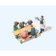 Wine Festival Goers with Picnic Table -- Set 1 pkg(6), HO, Preiser Kg 10782
