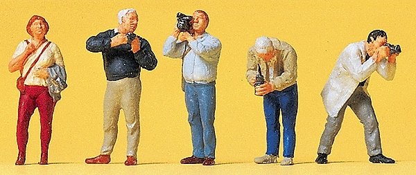 Sports & Recreation -- Trainspotters pkg(5), HO, Preiser Kg 10531