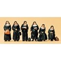 Passengers -- Nuns w/Luggage, HO, Preiser Kg 10402