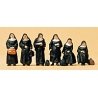 Passengers -- Nuns w/Luggage, HO, Preiser Kg 10402