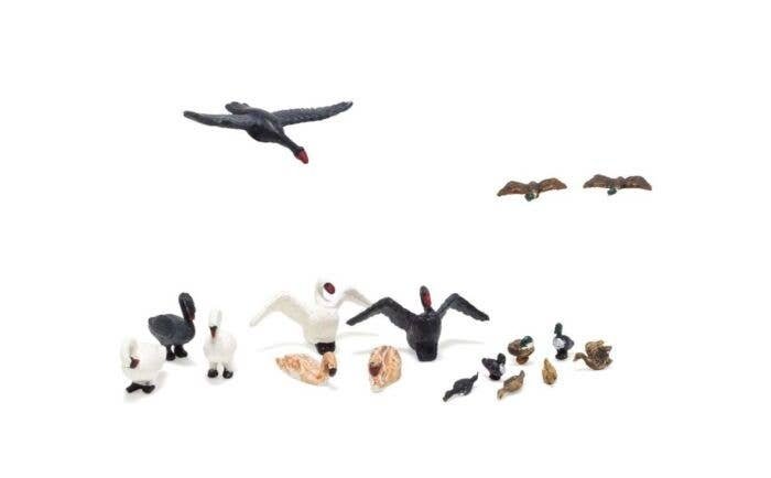 Scenic Accents(R) -- Ducks & Swans pkg(17), HO, Woodland Scenics 1969