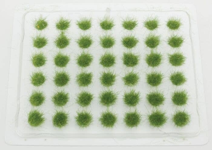 Grass Tufts - 1/4′ 0.6cm Tall -- Summer pkg(42), HO, Walthers SceneMaster 1111