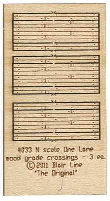 Wood Grade Crossing pkg(3) -- One Lane, N, Blair Line 33