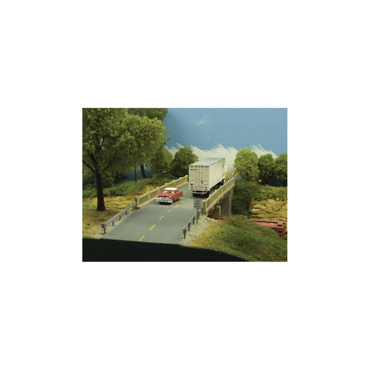 Roadway -- 50′ 15.2m Sections pkg(4), HO, Rix Products 106