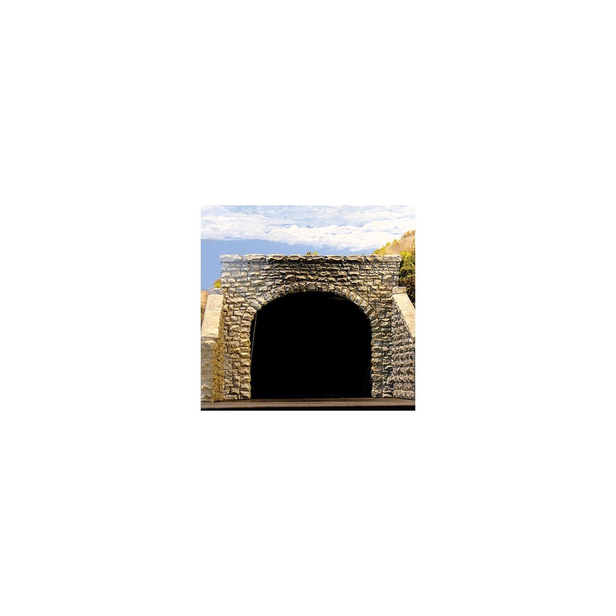Double-Track Random Stone Tunnel Portal -- 6-1/2 x 5-1/4′ 16.5 x 13.3cm, HO, Chooch Enterprises 8370
