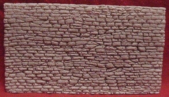 Retaining Wall -- Random Stone 6-1/4 x 3-1/2′ 15.5 x 8.5cm, HO, Pre-Size Model Specialities 111