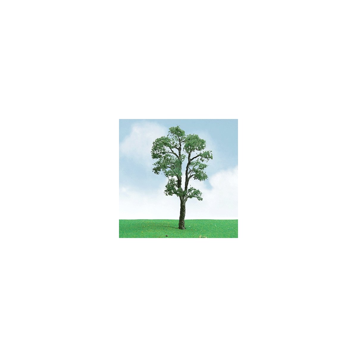 Pro-Elite Series Tree -- Maple 3-1/2 to 4′ 8.9 to 10.2cm Tall pkg(2), HO, JTT Miniature Tree 92314