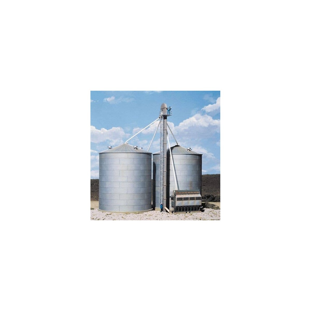 Grain Conveyor -- Kit - 3/4 x 9/16 x 10-5/8′ 1.9 x 1.4 x 26.9cm, HO, Walthers Cornerstone 3124