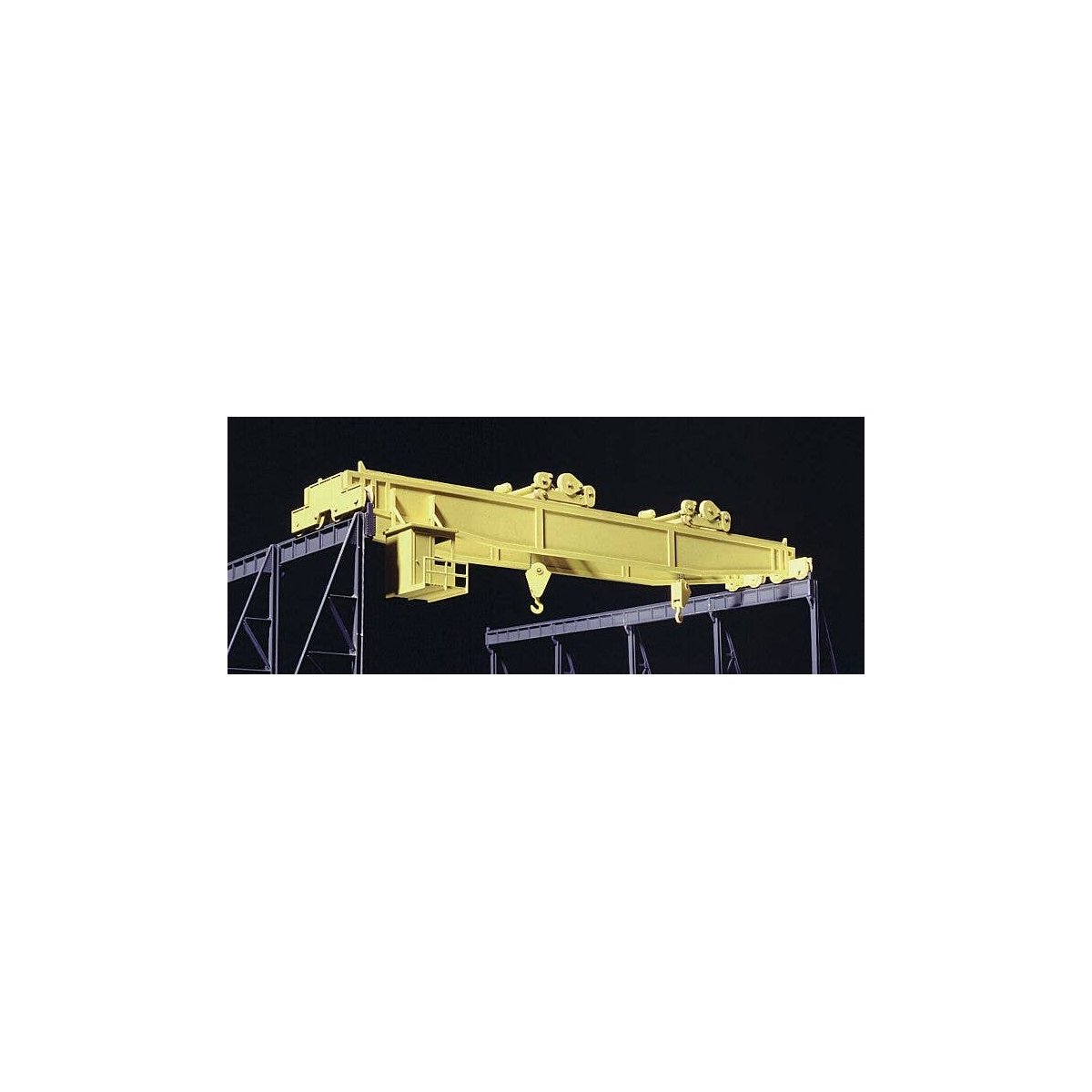 Heavy-Duty Overhead Crane -- Kit - 11 x 2-3/8 x 2-5/16′ 27.5 x 5.9 x 5.7cm, HO, Walthers Cornerstone 3150