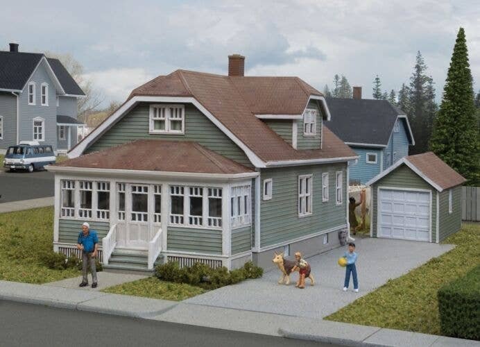 Updated American Bungalow with Single-Car Garage -- Kit - House measures: 6-11/32 x 3-5/8 x , HO, Walthers Cornerstone 3791