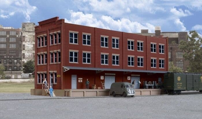 Trackside Post Office -- Kit - 13-1/8 x 4-1/2 x 6-3/8′ 32.8 x 11.2 x 15.9cm, HO, Walthers Cornerstone 4063