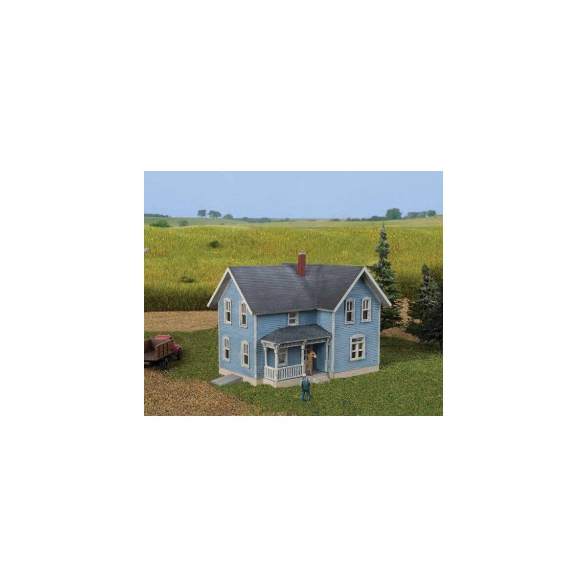 Lancaster Farm House -- Kit - 2-1/2 x 3-1/4 x 2-5/16′ 6.3 x 8.3 x 5.9cm, N, Walthers Cornerstone 3890