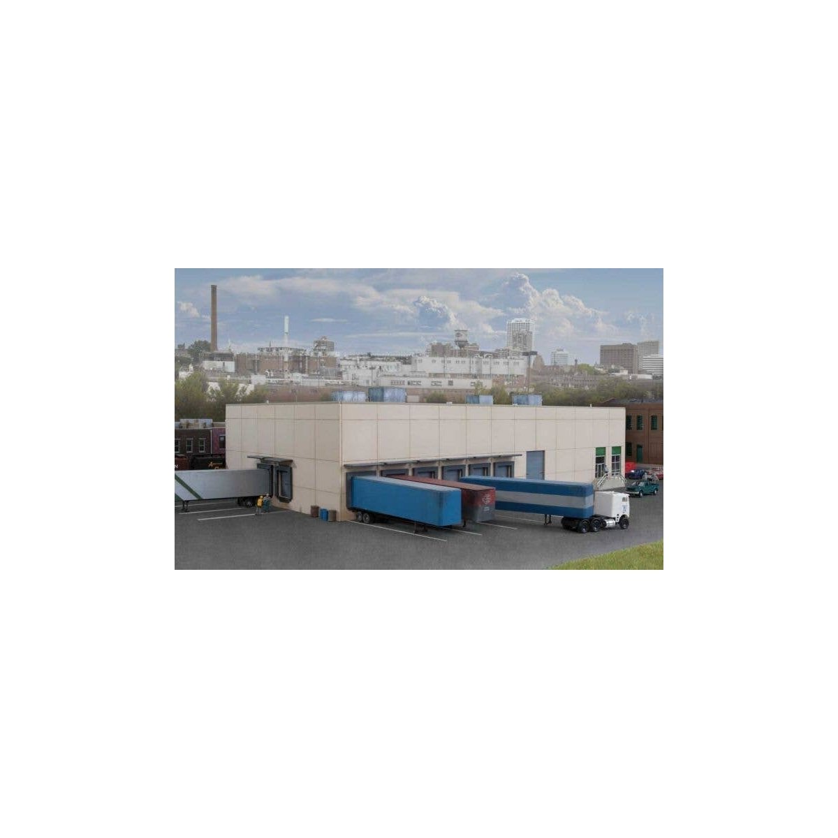 Modern Concrete Warehouse -- Kit - 12 x 6-3/4 x 3-3/16′ 30.4 x 17.1 x 8cm, N, Walthers Cornerstone 3862