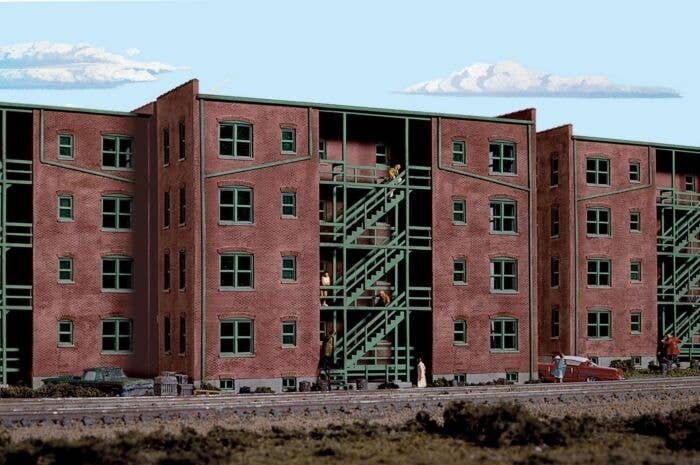 Parkview Terrace Background Building -- Kit - 7-3/4 x 2-3/16 x 6′ 19.7 x 5.6 x 15.2cm, HO, Walthers Cornerstone 3177