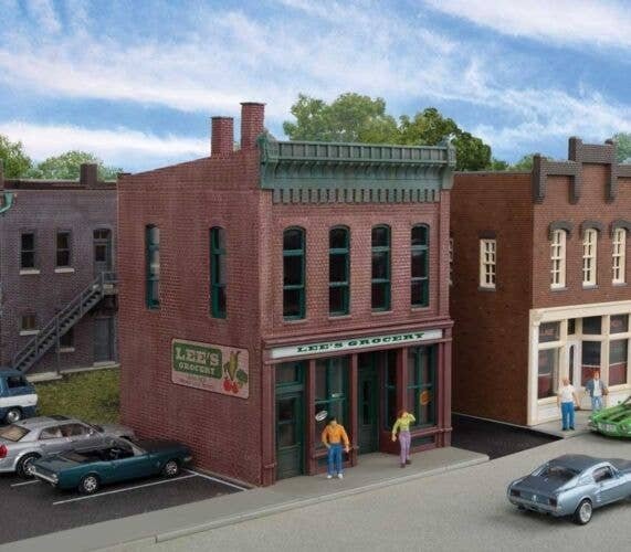 Lee`s Grocery Store -- Kit - 3-1/2 x 4-1/4 x 4-5/8` 8.9 x 10.8 x 11.7cm, HO, Walthers Cornerstone 3666
