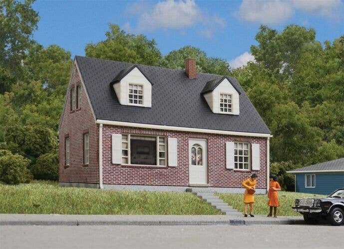 Brick Cape Cod House -- Kit - 4-1/4 x 3-5/8 x 3′ 10.7 x 9.2 x 7.6cm, HO, Walthers Cornerstone 3774