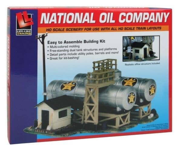 National Oil Co. -- Kit - 5-1/2 x 4-1/2 x 2-3/4′ 13.7 x 11.2 x 6.8cm, HO, Life-Like Products 1331