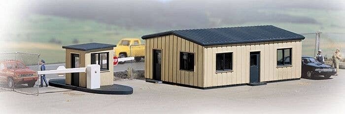 Office & Guard Shack -- Kit - Office: 4-1/8 x 3 x 1-1/2′ 10.5 x 7.6 x 3.8cm, HO, Walthers Cornerstone 3517