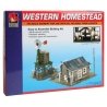 Western Homestead -- Kit - 7-3/4 x 5-1/2′ 19.7 x 14cm, HO, Life-Like Products 1338