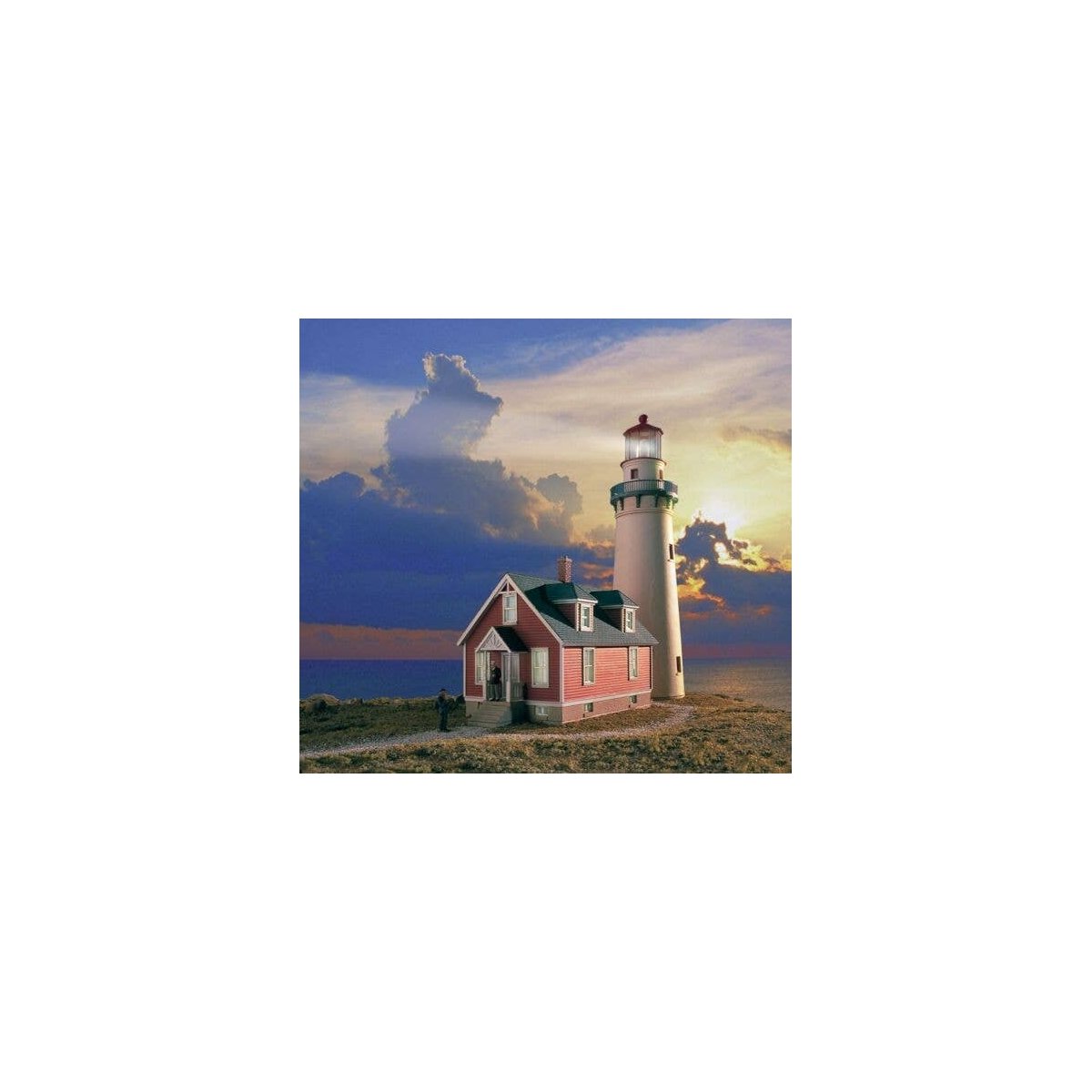 Rocky Point Lighthouse -- Kit - 3 x 8-1/8 x 8-7/8′ 7.5 x 20.3 x 22.8cm, HO, Walthers Cornerstone 3663