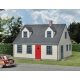 Cape Cod House -- Kit - 4-1/4 x 3-5/8 x 3′ 10.7 x 9.2 x 7.6cm, HO, Walthers Cornerstone 3776