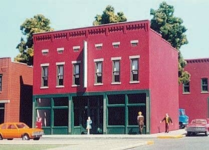 Appliance Mart -- Kit - 5-1/4 x 5′ 13.4 x 12.8cm, HO, Smalltown USA 6020