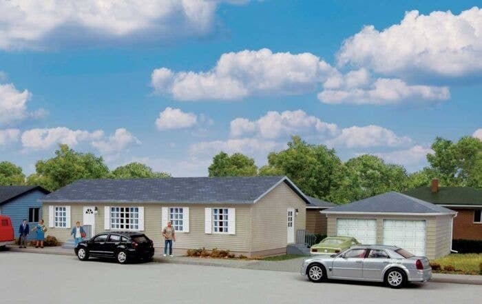 Modern Sectional House with Garage -- Kit, HO, Walthers Cornerstone 4151