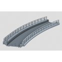 C-Track -- Curved Ramp - 17-1/4′ 43.8cm Radius (R2), HO, Marklin, Inc 74623