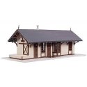 Maywood Train Station -- Kit - 5 x 2-1/4′ 12.7 x 5.7cm (tan, Brown Trim), N, Atlas Model Railroad Co. 2848